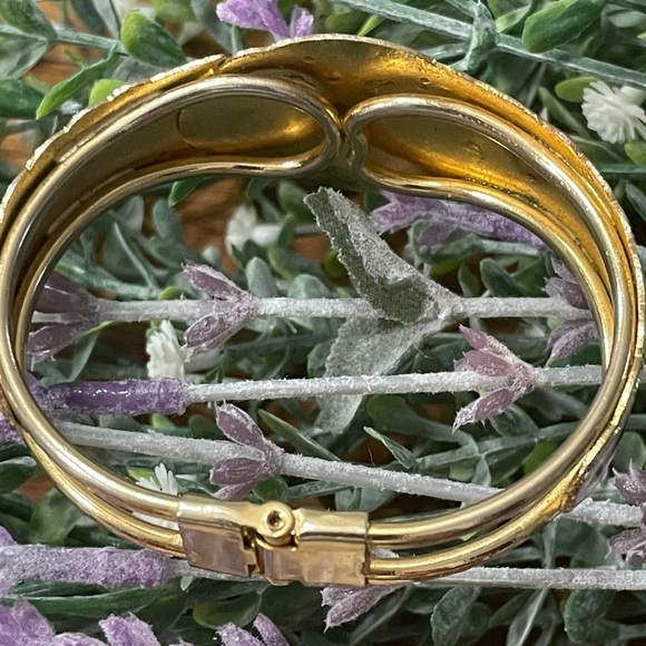 Enamel Flowers and Butterflies Vintage Cuff Bangle - Picture 5 of 5